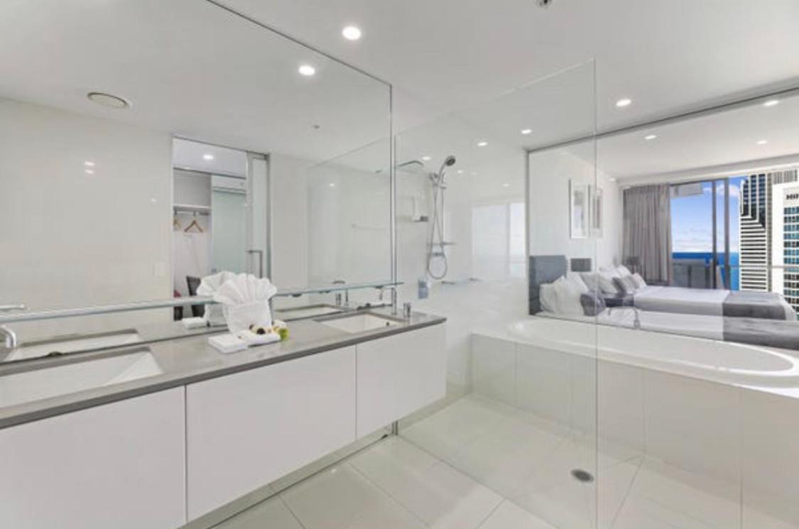 Circle On Cavill Sub Penthouse W/ 4 Bedrooms Gold Coast Dış mekan fotoğraf